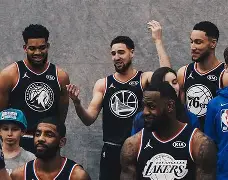 必威体育官方-关于詹姆斯领跑全明星票王，第一阵容或将再度锁定他的信息